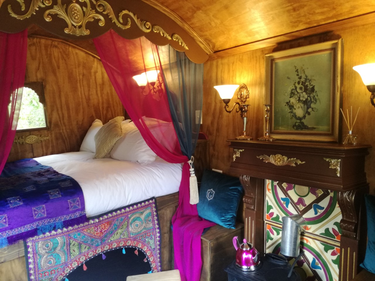 Gypsy Guesthouse and Gypsy Wagons