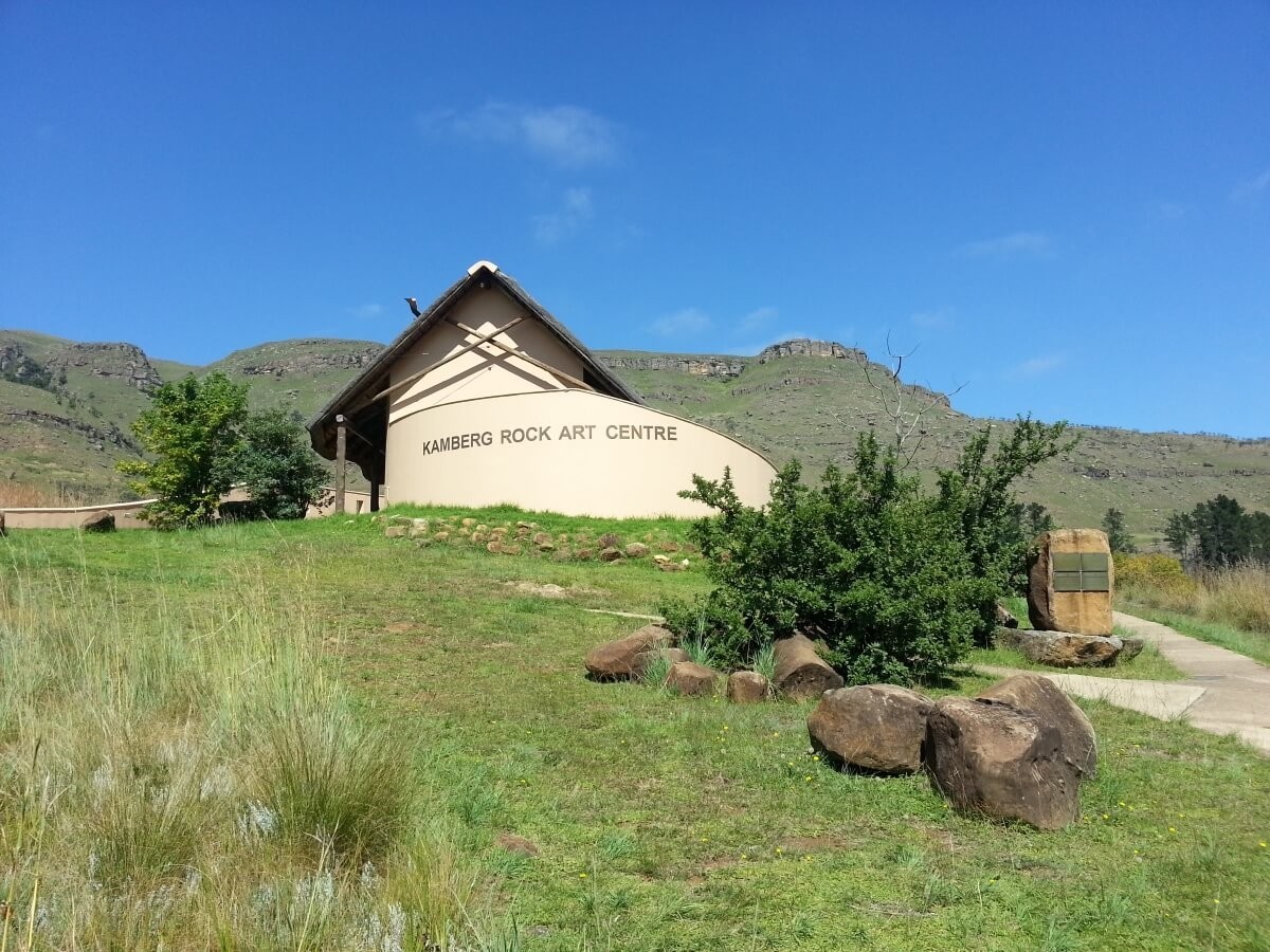 Drakensberg Hikes: Central Berg- Game Pass Shelter Hike